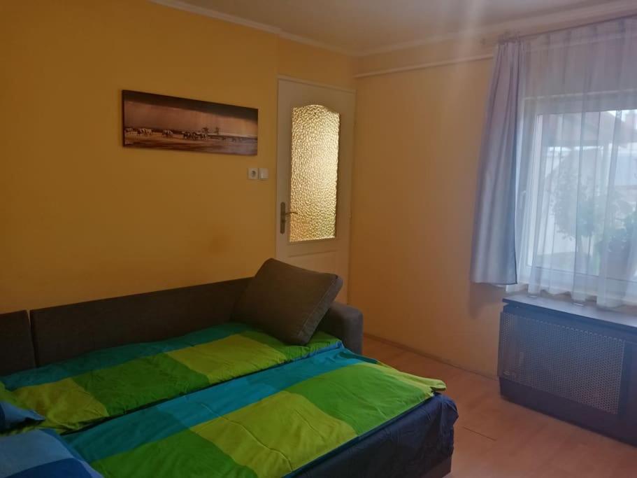 Appartamento D38 Pestelizabeth Apartman Budapest Esterno foto