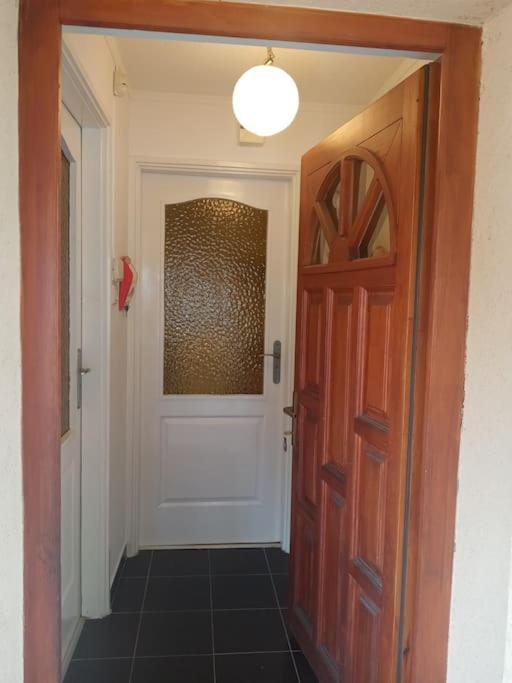 Appartamento D38 Pestelizabeth Apartman Budapest Esterno foto